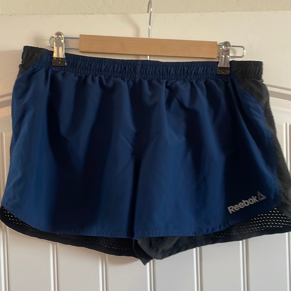 Reebok running lines running shorts